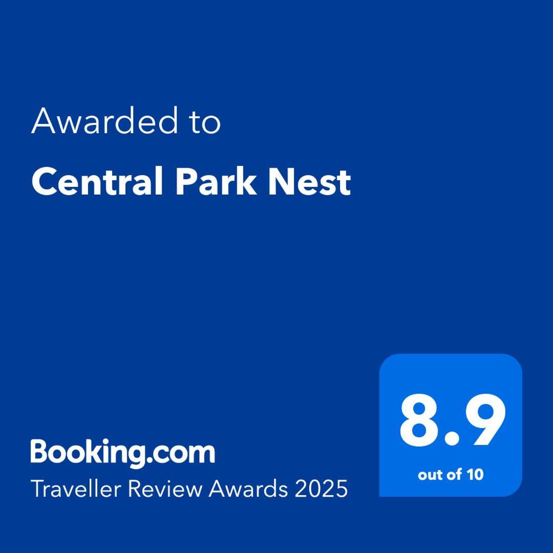 Central Park Nest Букурещ Екстериор снимка